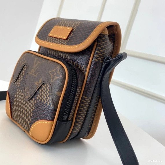 WIS LOUIS MESSENGER VUITTON NANO AMAZONE 0118